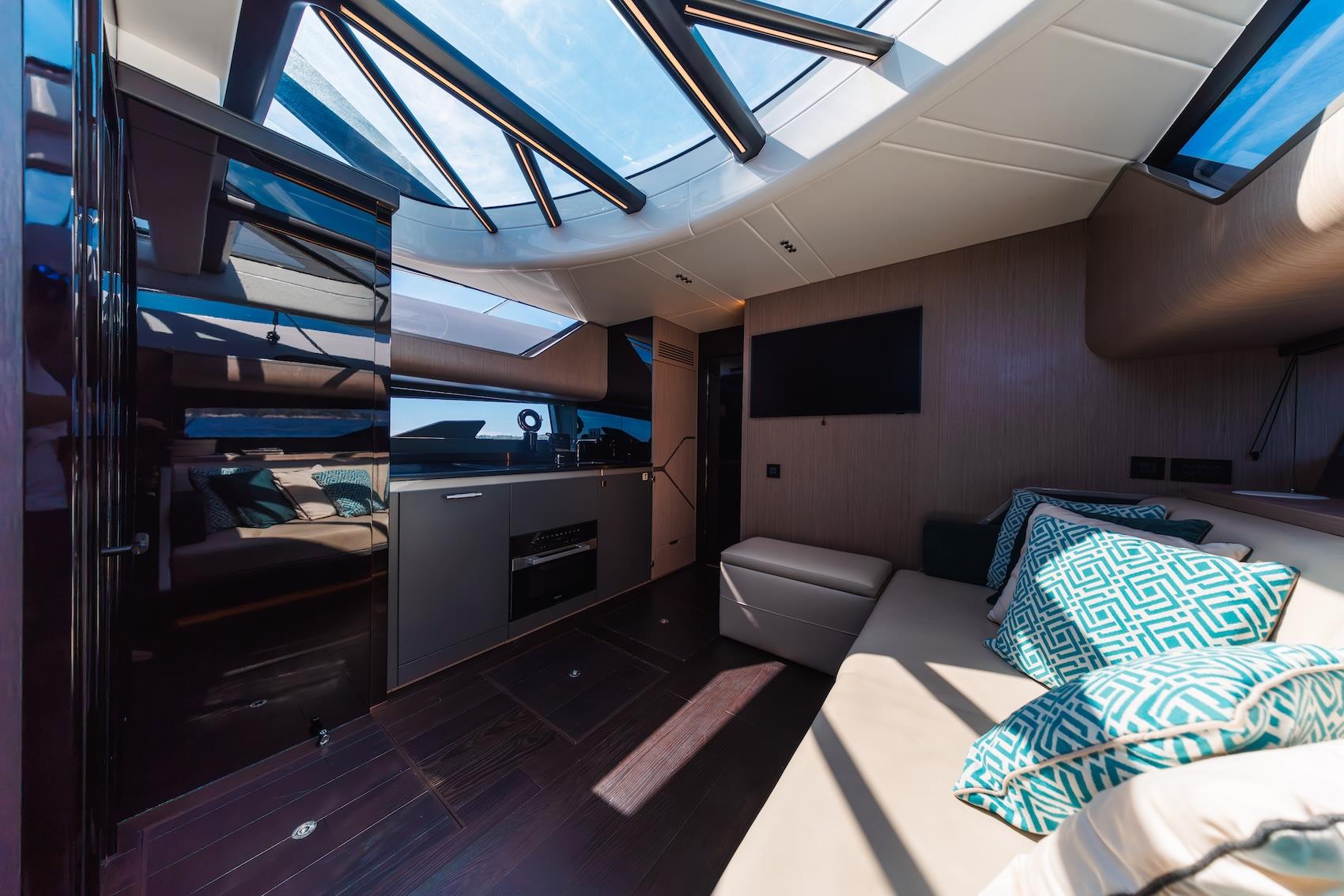 2023 SUNSEEKER 55 SUPERHAWK 